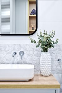 Raw decor