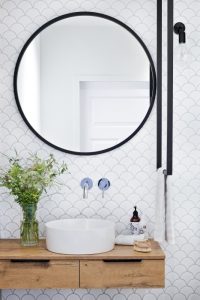 Raw decor